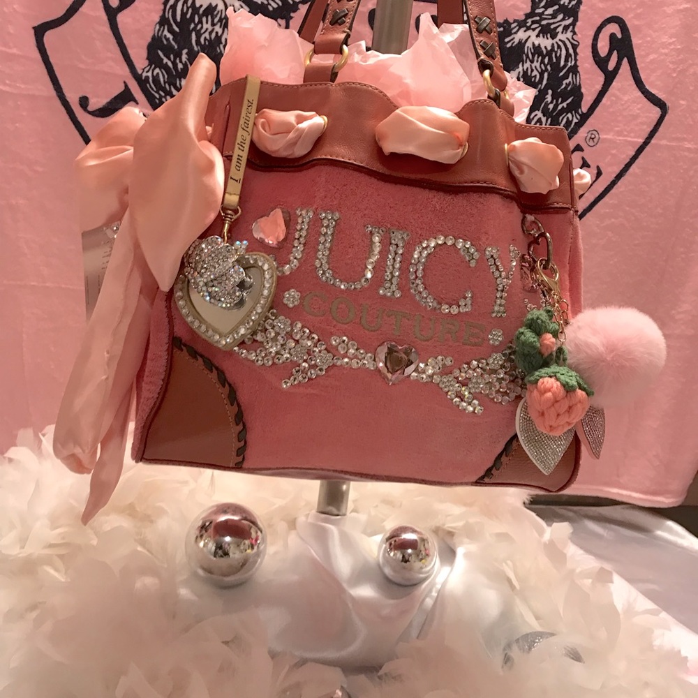 Boho 🍓🌸glam💎rare pink 💕terry cloth daydreamer ☁️